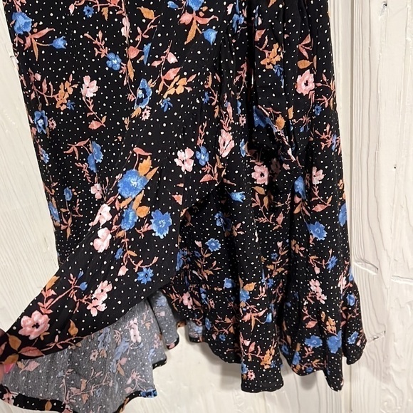 Xhilaration Floral Wrap Dress, Size XS - Picture 4 of 8